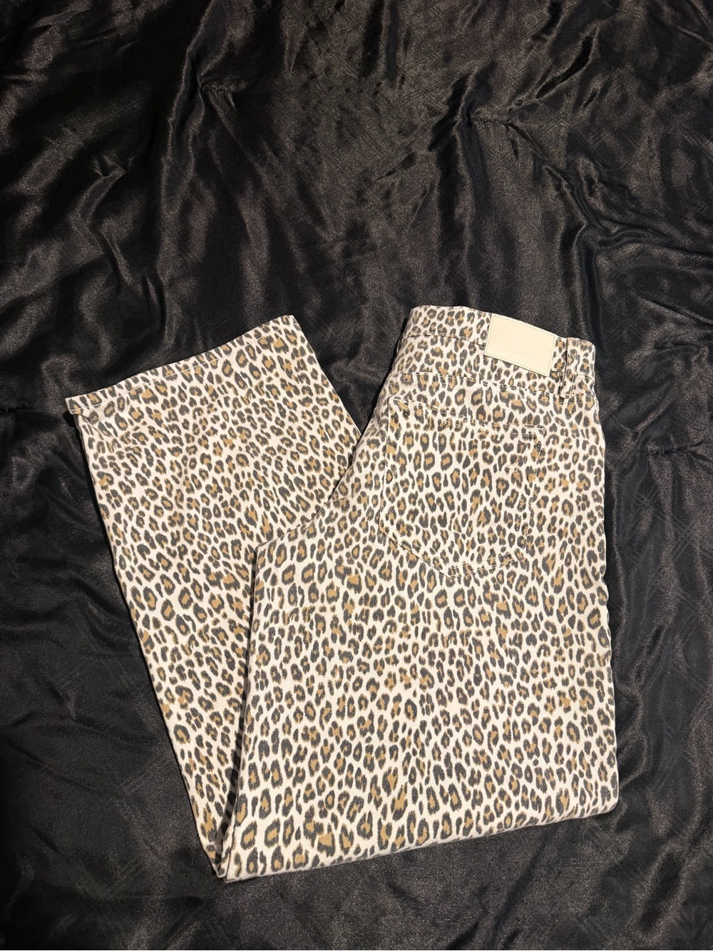 Straight Leg Leopard Print Jeans in Cream and Tan